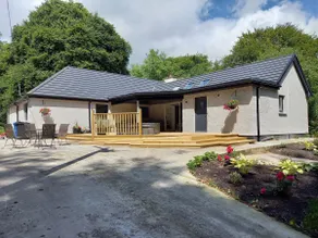 Fiddlestone Lodge in Castle Caldwell Forest - Image 2
