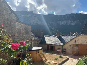 La Romantique terrace + heated Finnish bath - Image 2