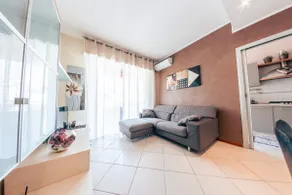 Casa Luca Flexyrent - Parking - A C - WiFi - Image 5