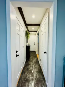 Chic/Cozy2BR-nearAirport & Beach - Image 5