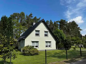 House in the grove - Image 2