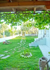 Seaside family villa Potidea, Chalkidiki, Greece - Image 2