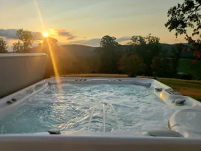 Lost River Solar - Modern 4BR+lofts. Spa w/Views! - Image 4