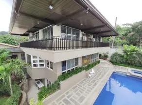 Spacious Private Villa w/ Hot Spring Mountain View - Image 5