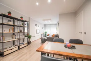 Charming apartment next to Palacio de Congreso - Image 5