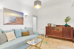 Retro Chic 1-BDRM in Lively Koukaki near Acropolis - Image 3