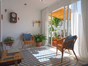El Patio de Lola, ein andalusisches Dorfhaus mit grünem Marmor-Planschbecken. - Image 3