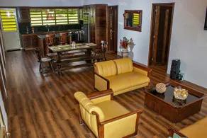 Spacious retreat 4/Bed 3/Bath with Pool - Image 4