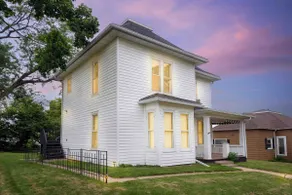 The Uptown B - Uptown Marion - Image 3