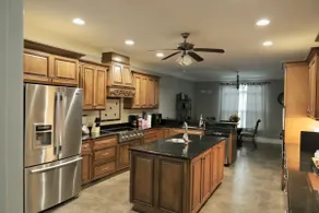 I-20 Comforts of Home - Image 2