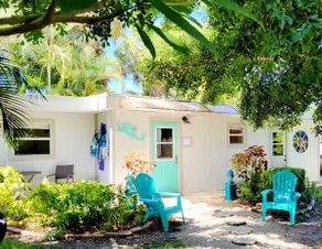 814 LeChicShack •Modern GuestHouse• Private Entry - Image 4