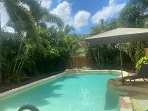Private Ground Floor with Pool Access - Image 2
