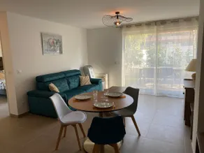 2 new ground floor rooms 100 m from the sea with parking - Image 3
