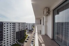 No. 11 - The Penthouse in City Center - Image 4