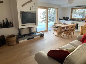 Chalet Anton: an oasis in the greenery and snow - Image 2
