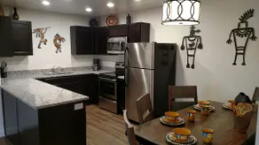 Moab Red cliff condo, outdoor pool! Superhost! - Image 5