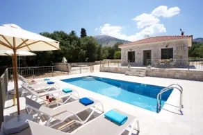 Forest Villas Kefalonia - Image 3