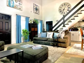 ”Piney Woods Paradise: Spacious Home, Sleeps 10” - Image 3