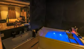 The luxury jacuzzi Loveroom ”The room of desires” - Image 2