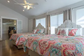 💵Location! @75% off!!! *King Bed! 💵 - Image 5