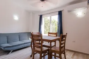 Sun,Sea, Relax! Beautiful Suite up to 4people, great location! - Image 3