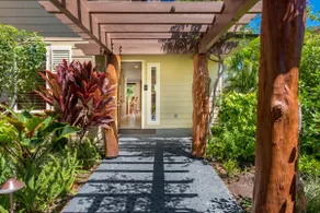 8 Seat Minivan | Hilton Pass | BBQ | Sleeps 8 | M4 - Image 4