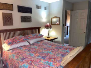 Summer Splendor Cottage with Private Pool - Image 4