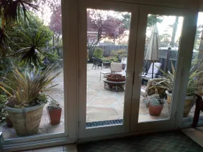 Very private 2BR/1BA bordering San Francisco - Image 2