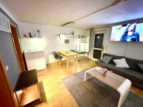 Quiet attached apartment with good amenities. - Image 3