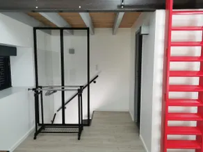 Small renovated barn - Image 5