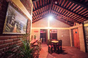 red cabin - Image 2