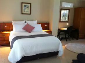 Windermere Lodge - Idyllic peaceful bush retreat - Image 2