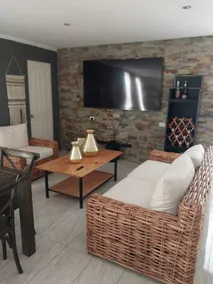 Nice house 10 minutes from the beach, swimming pool, internet - Image 2