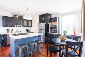 2 Large Apts w Parking - Downtown Over the Rhine - Image 4