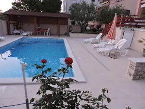 Villa - Apartment III (4 + 2); Salt water pool, air conditioning, wi fi - Image 2