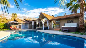 Tropical Oasis with Pool & Hot Tub 30min to Sonoma - Image 5