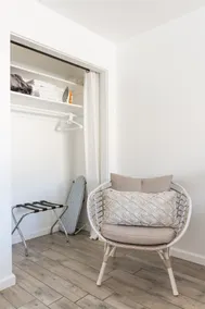 Modern Minimalist Desert Retreat - 2br Apt - Image 5