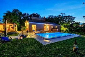 Villa Ferlini in Central Istria with private 10000 m2 garden, wellness & family activities on plot - Image 3