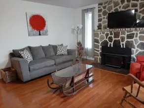 In the shadow of Orford, Le Rouge. Entire apartment - Image 5