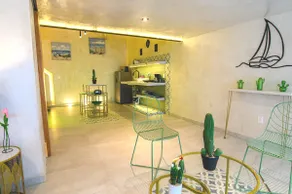 Dakota apartment near Boulevard - Image 4