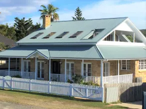 3 for 2 now! 50m beach - view - whales - open fire - Image 2