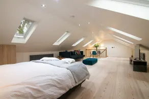 Luxury Coach house next to woodland in Knutsford - Image 5