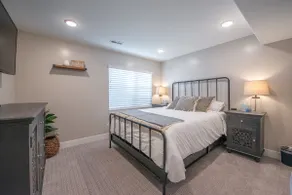 ”LEHI LUX BNB” CLEAN 2 bed basement apartment - Image 3