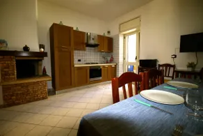 Otranto holiday home with three bedrooms and only a two minute walk to the beach - Image 5