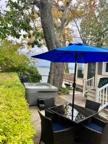 Magnolia Lakeside Cottage - Image 5
