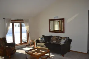 Neighborhood home in Manitowoc - Image 4