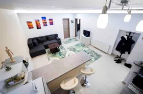 Central apartment- Shumi's - Image 2