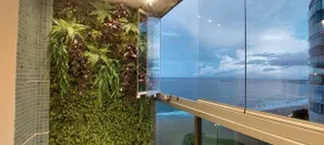 Beachfront apartment on Praia da Costa - Image 5