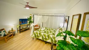 Kailani Hawaii-Modern Studio, stylish decor, clean, feels like home+free parking - Image 2