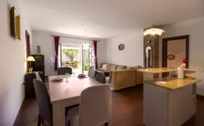 Large Garden Apartment & Parking 3 Bedrooms & 3 Bathrooms near Split - Image 3
